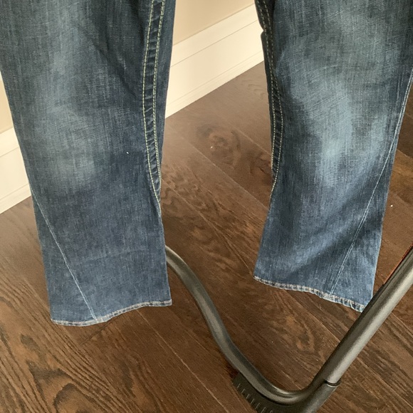 Women’s Guess Premium Jeans - Picture 6 of 12